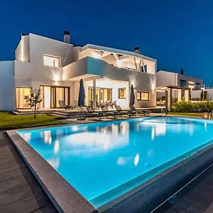 Eleonora, Luxury In Visnjan, Zuzici, Near Porec Villa